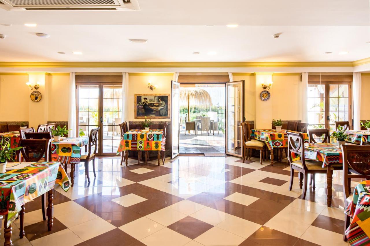 Hotel Avenida Tropical By Bossh! Hotels Salobreña Dış mekan fotoğraf