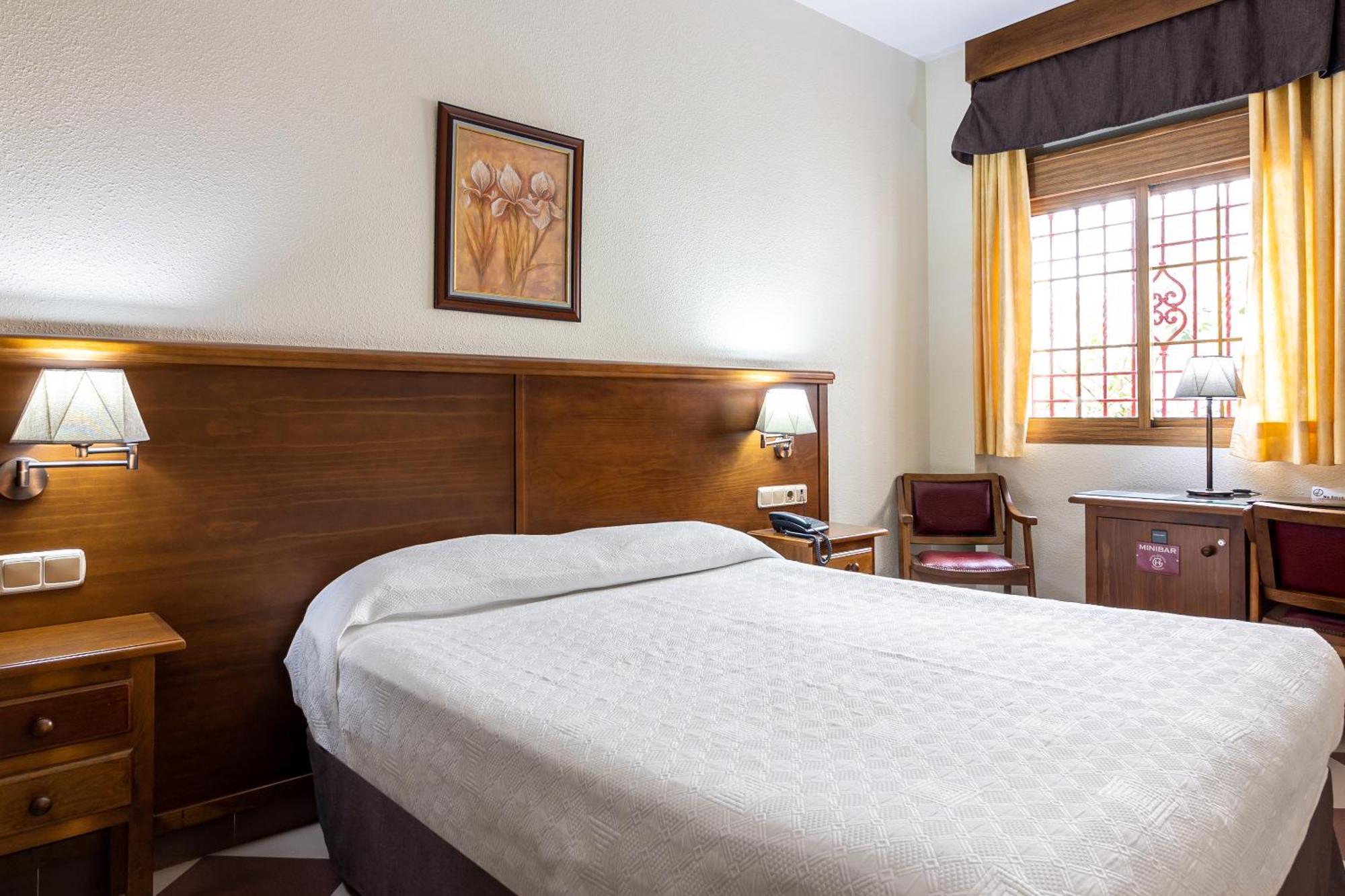 Hotel Avenida Tropical By Bossh! Hotels Salobreña Dış mekan fotoğraf