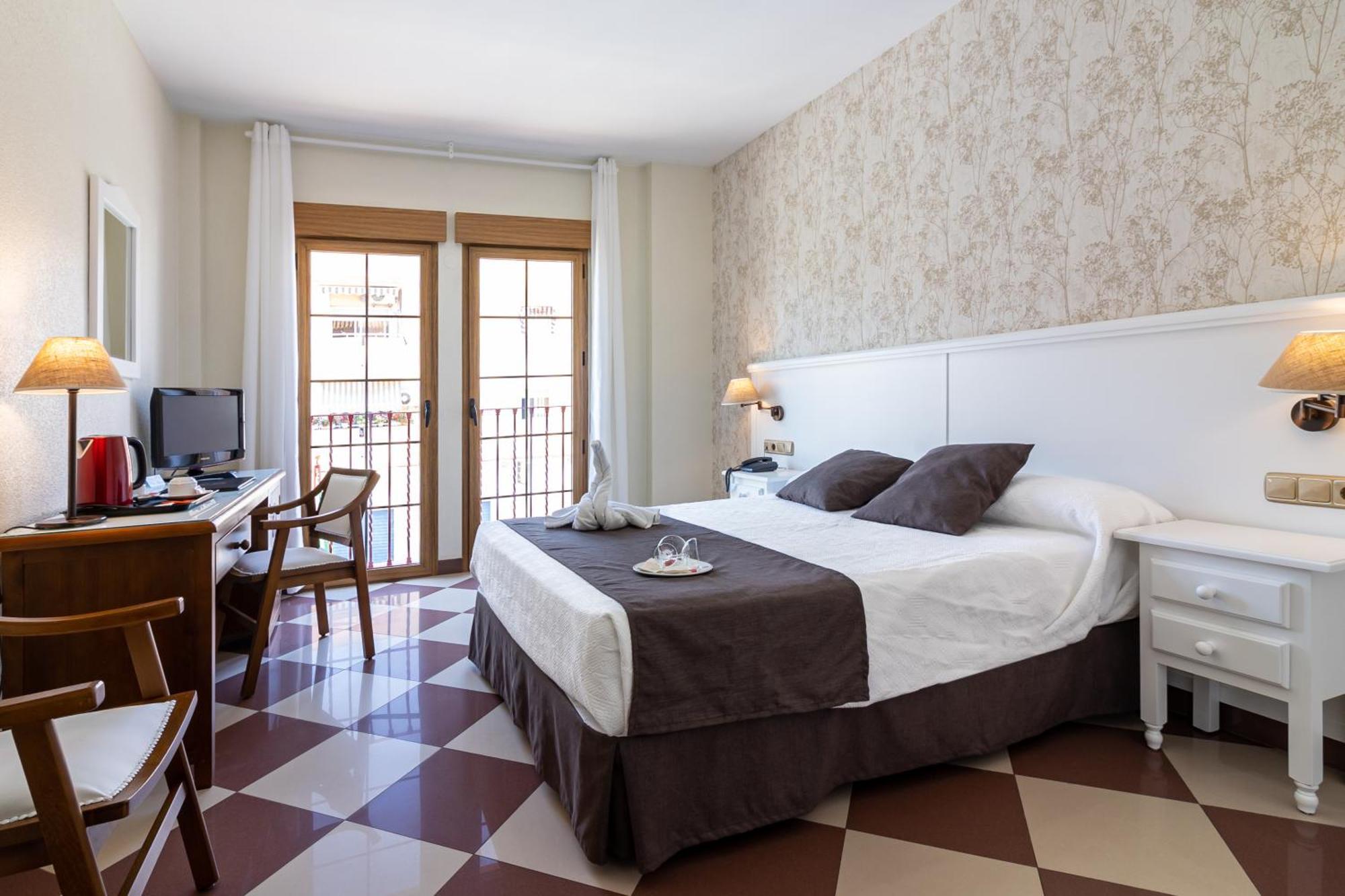 Hotel Avenida Tropical By Bossh! Hotels Salobreña Dış mekan fotoğraf
