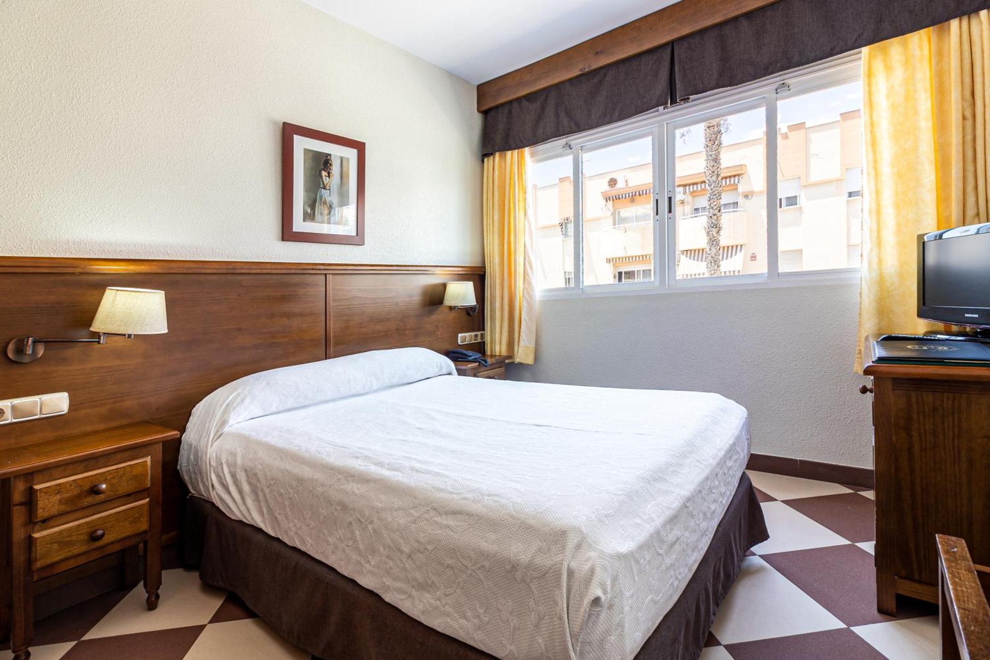 Hotel Avenida Tropical By Bossh! Hotels Salobreña Dış mekan fotoğraf