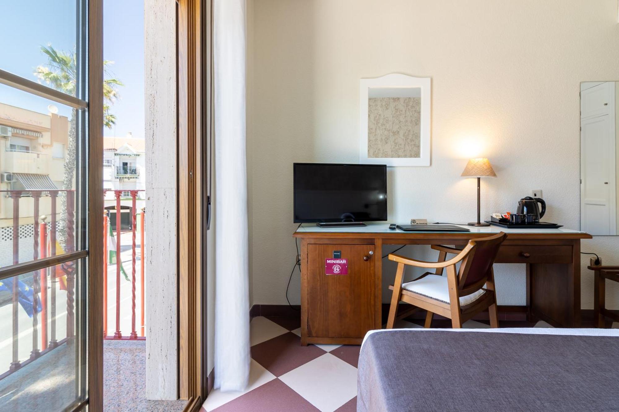 Hotel Avenida Tropical By Bossh! Hotels Salobreña Dış mekan fotoğraf